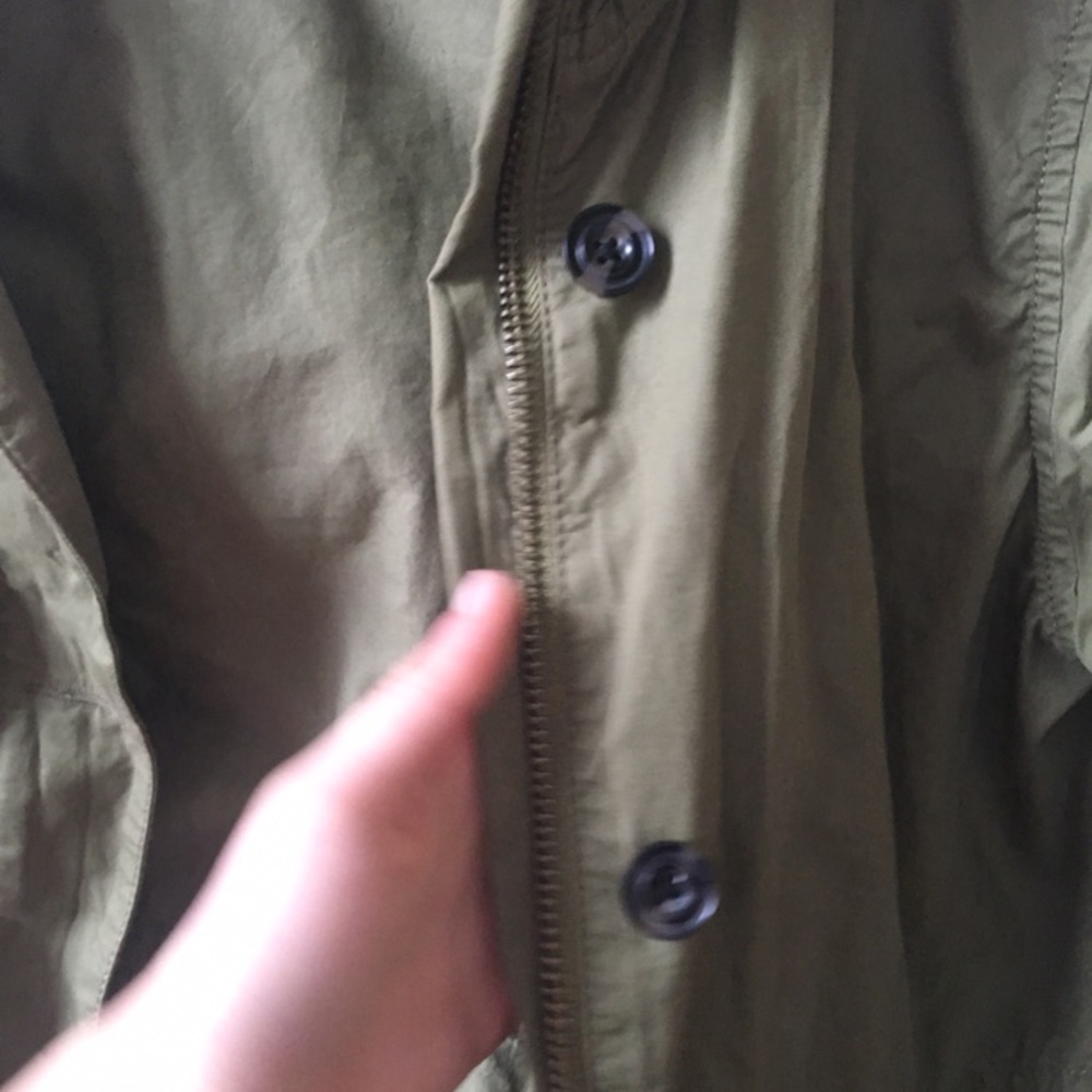 green jacket - Picture 3 of 4